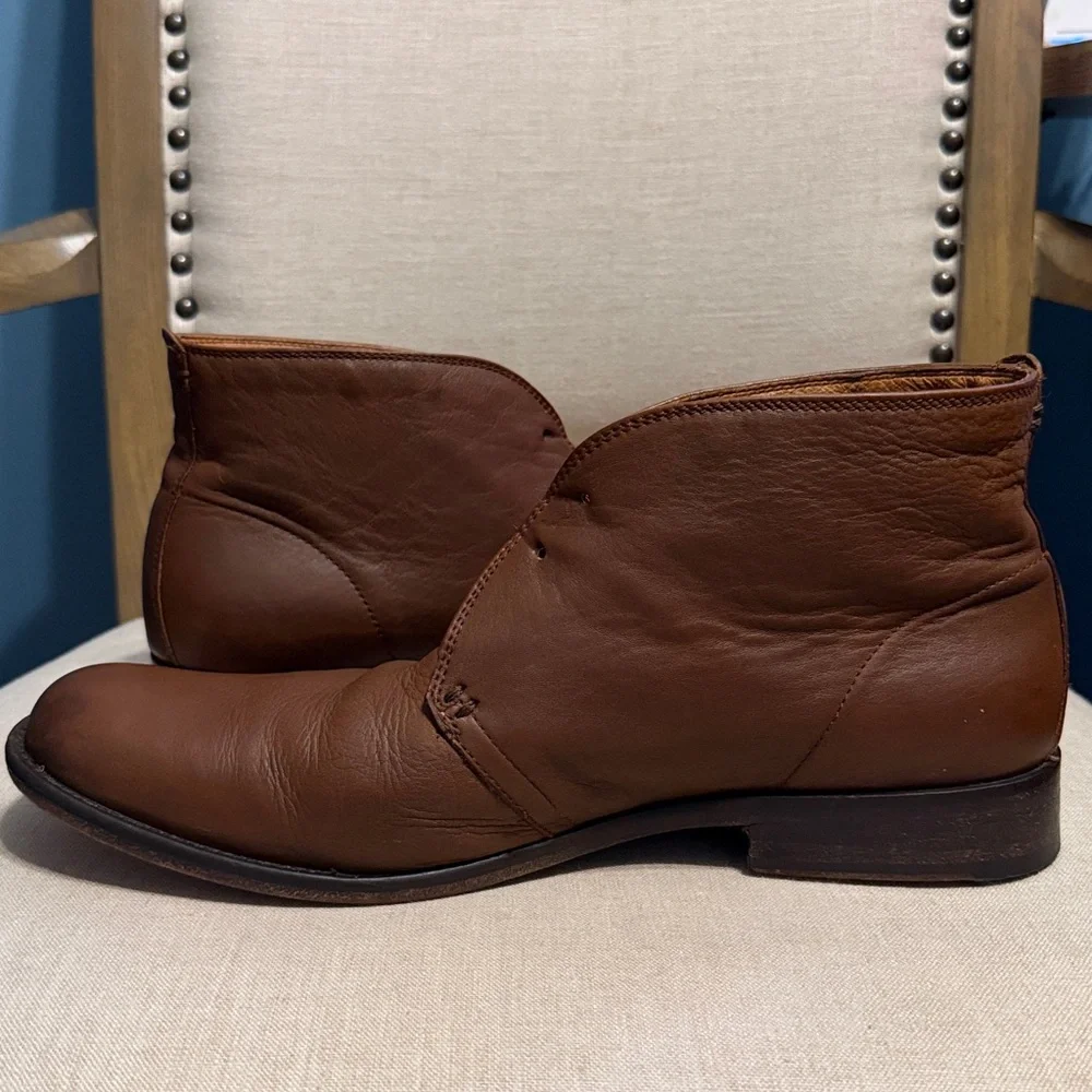 Frye Men's Brown Leather Chukka Boots, Size 11D